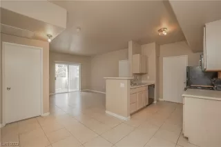 Photo #6: 2488530 Listing 