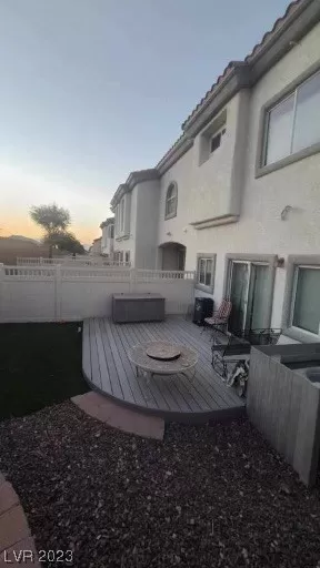 Photo #3: 2488539 Listing