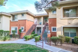 Photo #2: 2488615 Listing 