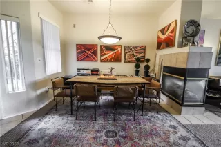 Photo #5: 2488615 Listing 