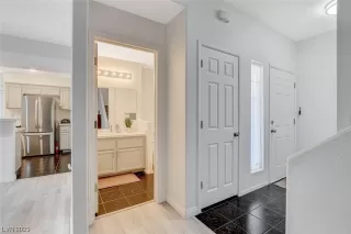 Photo #5: 2488616 Listing 