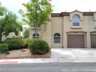 Photo #1: 2488658 Listing 