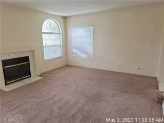 Photo #3: 2488658 Listing 