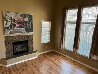 Photo #4: 2488686 Listing 