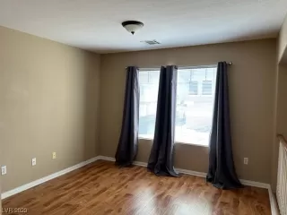 Photo #5: 2488686 Listing 