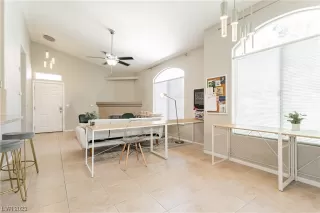 Photo #6: 2488724 Listing 