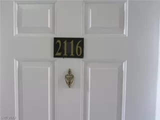 Photo #2: 2488794 Listing