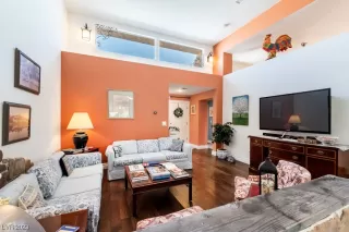 Photo #6: 2488923 Listing 