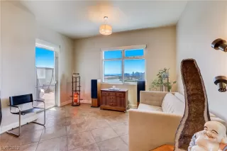 Photo #3: 2488935 Listing 