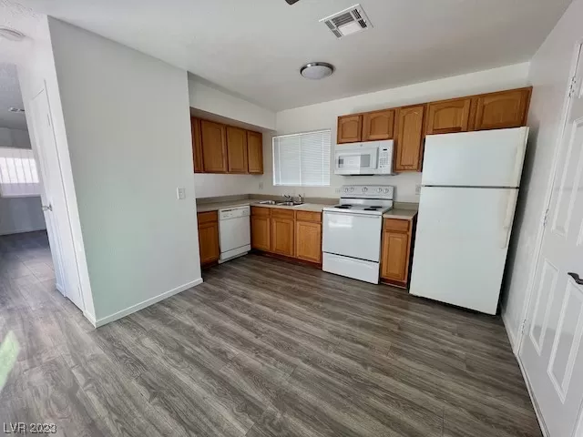 MLS: 2488938 Condo For Sale