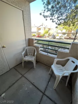 Photo #1: 2488977 Listing