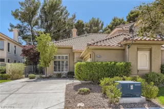 Photo #1: 2489024 Listing 