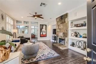 Photo #5: 2489024 Listing 