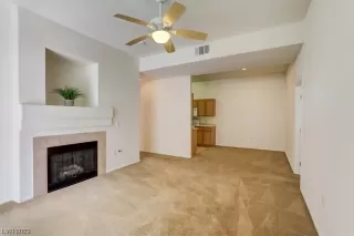 Photo #3: 2489075 Listing 