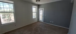 Photo #5: 2489118 Listing 