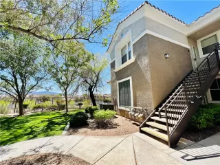 Photo #3: 2489144 Listing 