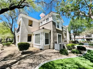 Photo #4: 2489144 Listing 