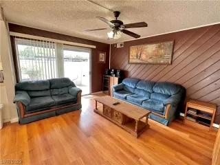 Photo #3: 2489145 Listing 