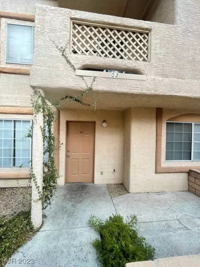 MLS: 2489146 Condo For Sale