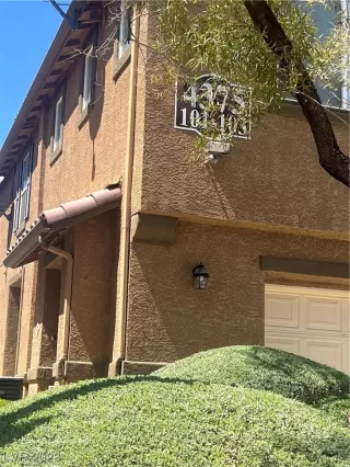 Photo #3: 2489149 Listing 