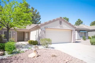 Photo #1: 2489187 Listing