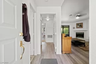 Photo #3: 2489239 Listing 