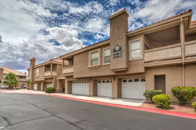 MLS: 2489242 Condo For Sale