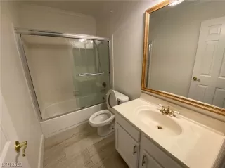 Photo #5: 2489312 Listing 