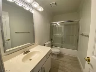 Photo #6: 2489312 Listing 