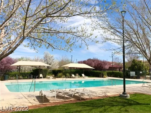 MLS: 2489356 Condo For Sale