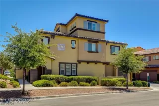 Photo #1: 2489356 Listing 