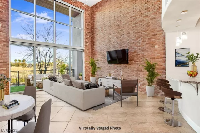 MLS: 2489357 Condo For Sale