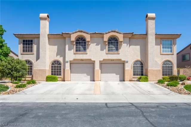 MLS: 2489421 Condo For Sale