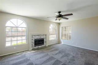 Photo #1: 2489421 Listing