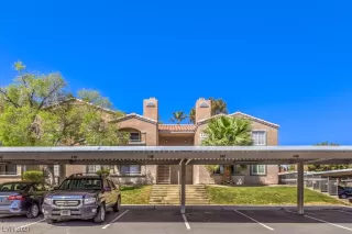 Photo #1: 2489513 Listing