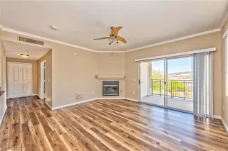 Photo #3: 2489534 Listing 