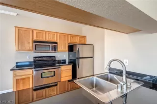 Photo #6: 2489534 Listing 