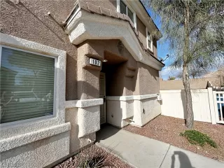 Photo #1: 2489608 Listing 