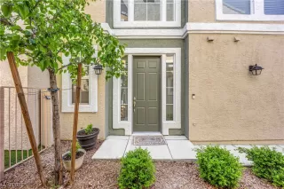 Photo #3: 2489665 Listing