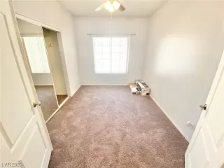 Photo #4: 2489678 Listing 