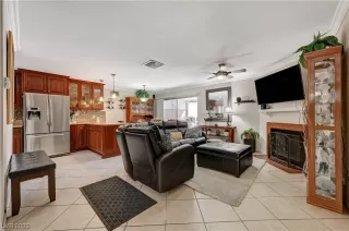 Photo #1: 2489703 Listing