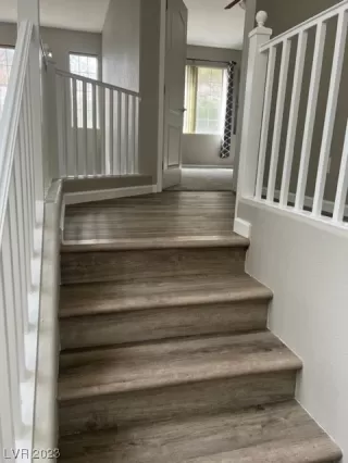 Photo #5: 2489705 Listing 