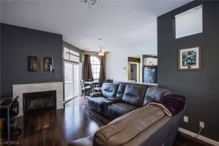 Photo #1: 2489715 Listing