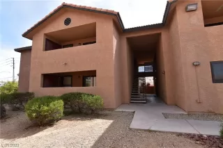 Photo #3: 2489761 Listing 