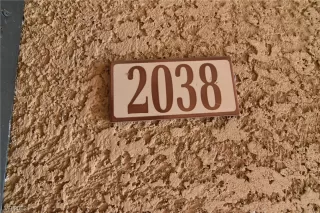 Photo #4: 2489761 Listing 