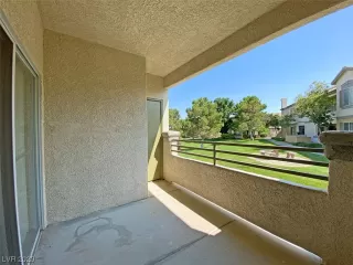 Photo #6: 2489790 Listing 