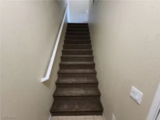 Photo #1: 2489814 Listing 