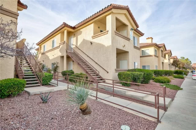 MLS: 2489818 Condo For Sale