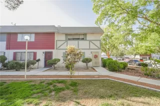 Photo #1: 2489829 Listing