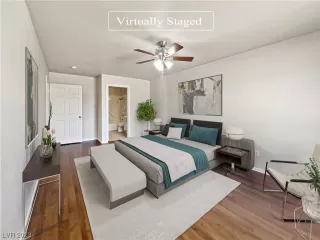 Photo #3: 2489872 Listing